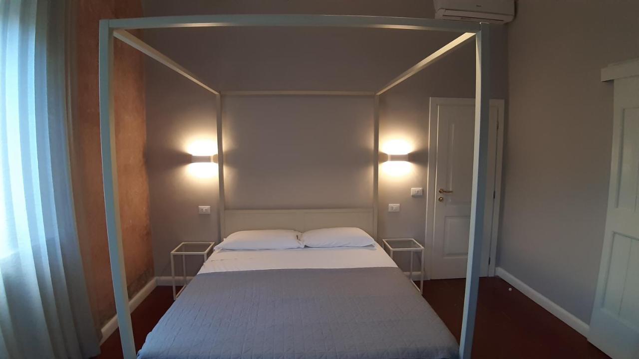 B&B Suite 44 Pesaro Esterno foto